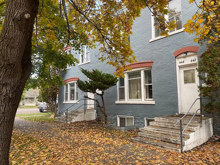 430 Washington St — Photo 10