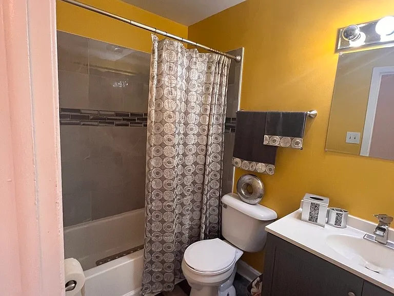 56 Timberlane Rd — Photo 17