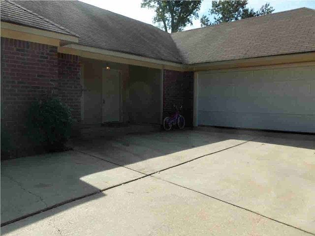 2nd image of 168 Gaddy Dr