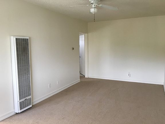 4th image of 4695 Bancroft St #6