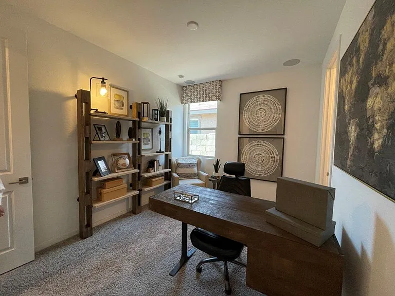 5632 W Walatowa St — Photo 16