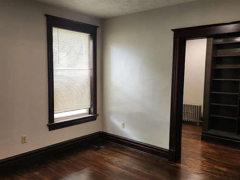 4116 E Iowa Ave — Photo 5