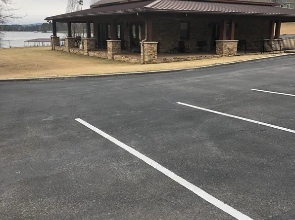 2216 Lookout Mountain Dr, Scottsboro, AL 35769