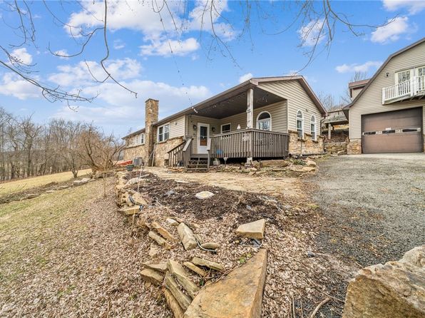 21 Ritenour Ridge Rd, Champion, PA 15622