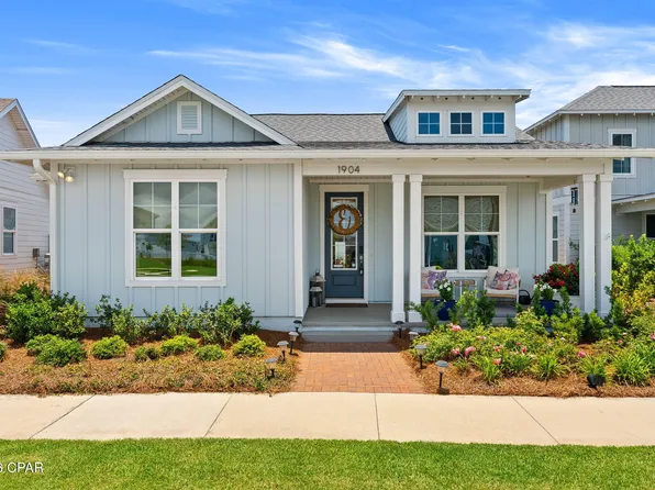 1904 Royal Tern St, Panama City, FL 32405
