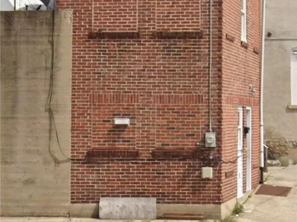 1215 Martin Luther King Jr Dr, Allentown, PA 18102