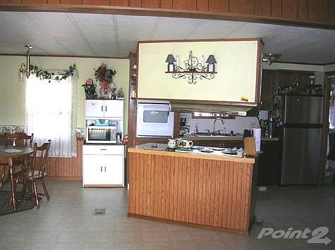 1 Golden Pod Estates 031