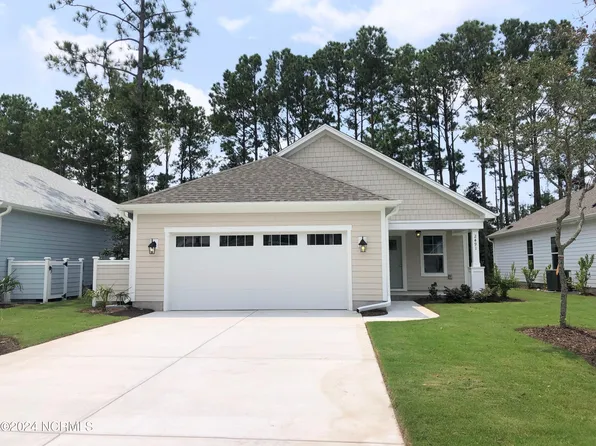 2491 Lake Ridge Drive, Southport, NC 28461