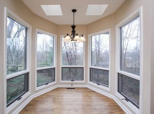 513 Ridge Ct W, Old Hickory, TN 37138