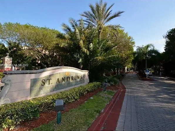 12166 Saint Andrews Pl APT 210, Hollywood, FL 33025