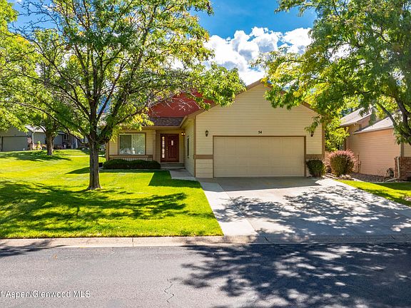 3rd image of 54 Limberpine Cir