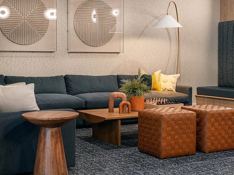 Aspire | Lounge