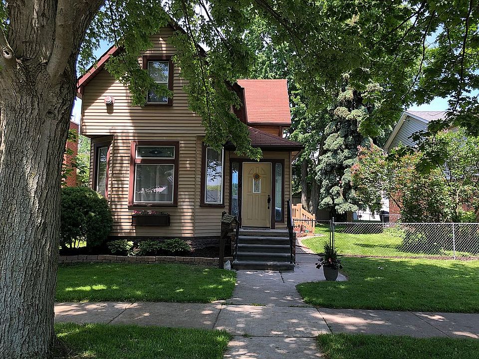 1st image of 714 Pine St