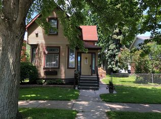 714 Pine St, Wyandotte, MI 48192