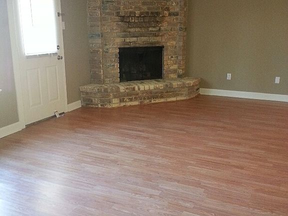 Large Living Room with Fireplace