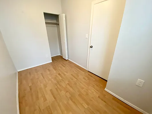 Rented by Papp Realty | media 9