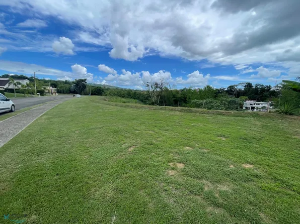 0 Quintas Station Maria Solar 1 713 M #R-05, Mayaguez, PR 00680