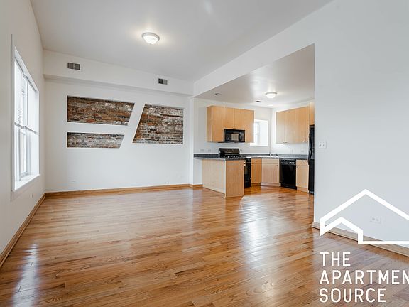 4th image of 1822 N Campbell Ave APT 3
