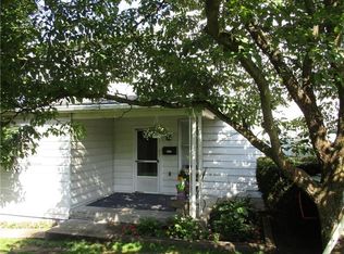 1015 W Main St, Mt Pleasant, PA 15666