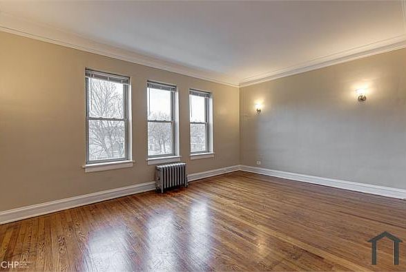 1st image of 8056 S Hermitage Ave APT 2