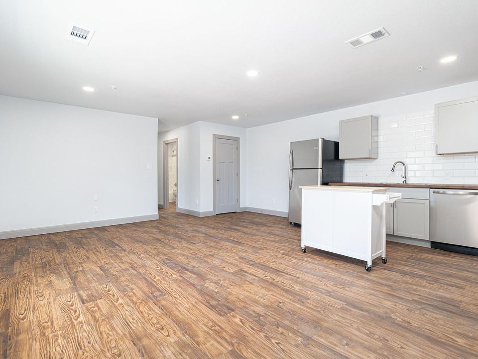 618 Live Oak St Blanco TX Zillow