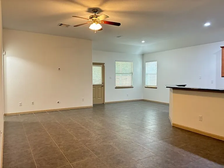 7042 Windy Run Ct — Photo 15