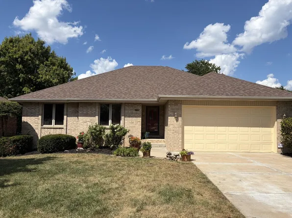 1099 E Nottingham Lane, Springfield, MO 65810