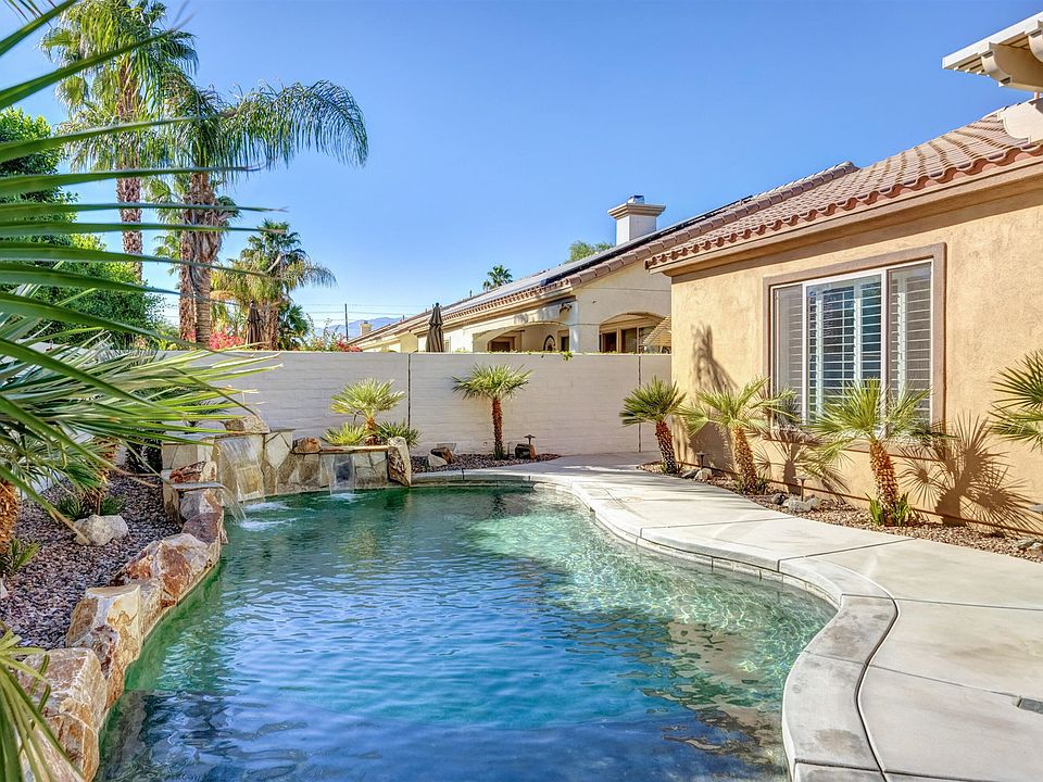 1st image of 80603 Avenida Santa Marta