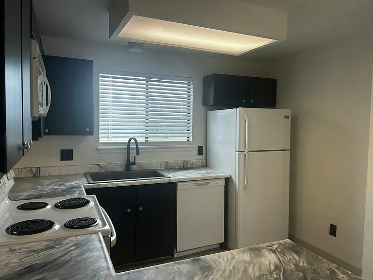 2715 W 86th Ave #32 — Photo 3