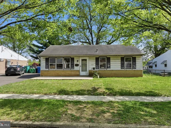 1402 Susan Ave, Croydon, PA 19021
