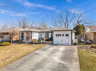 42 Westgate Park Dr, Saint Catharines, ON L2N 5W7