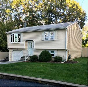 14 Spooner Ave, Warwick, RI, 02886