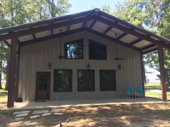 816 W Bear Lake Rd, Tallulah, LA 71282