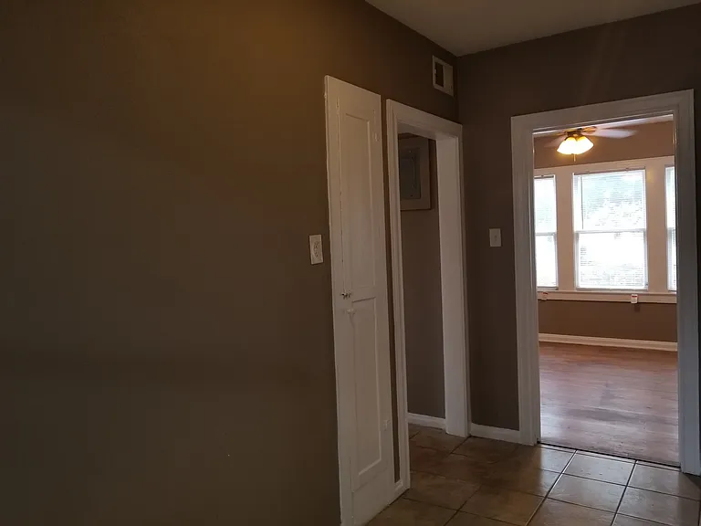 1802 W Gramercy Pl — Photo 17