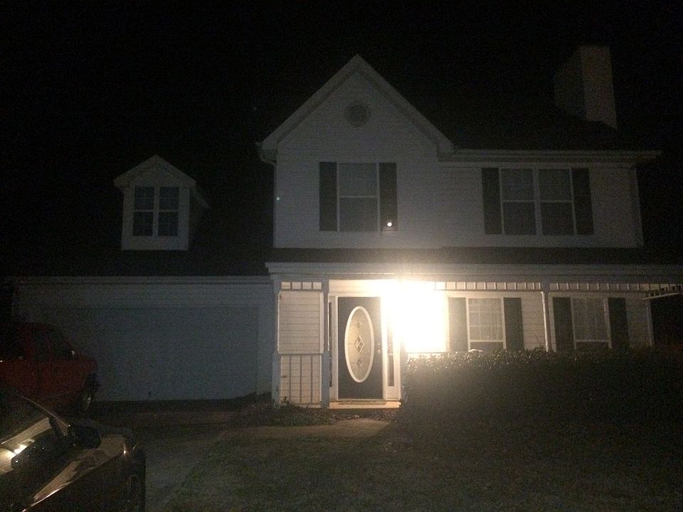 3 bedroom 2.5 bath bonusroom