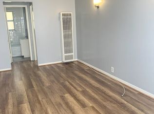 4814 W 17th St, Los Angeles, CA 90019