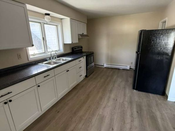 101 E 9th St APT 4