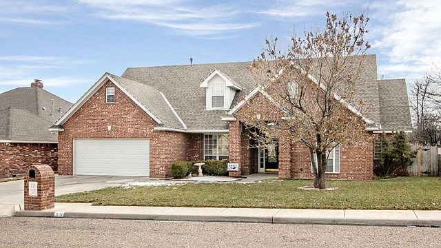 1st image of 17 Tiffany Ln