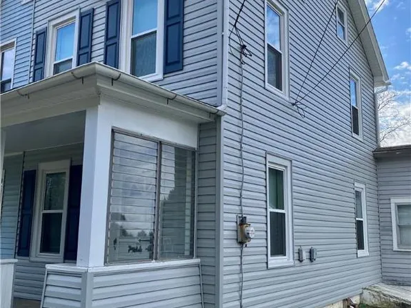 1195 Walnut Dr, Danielsville, PA 18038