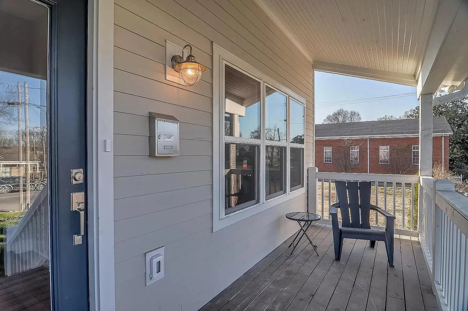 4 bed, 2100 sqft, $3,250 — Photo 3