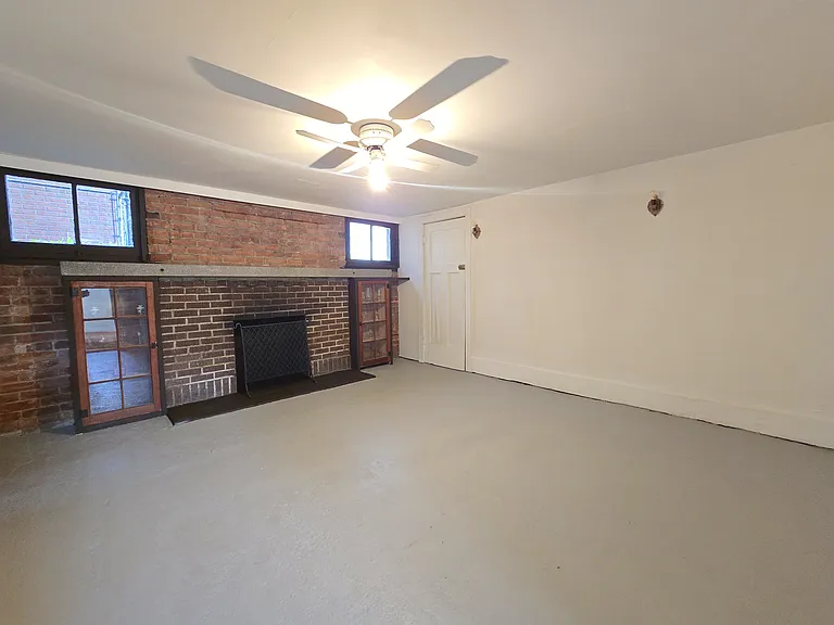 26850 W Seven Mile Rd — Photo 30