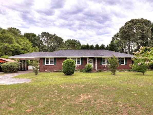 1957 Pinewood Rd, Sumter, SC 29154