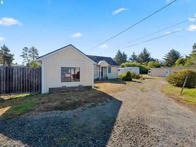 90828 Henderson Ln, Coos Bay, OR, 97420