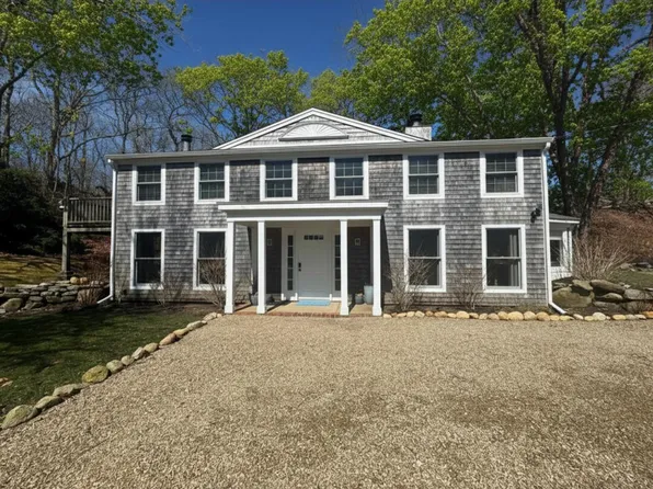 345 North Rd, Chilmark, MA 02535