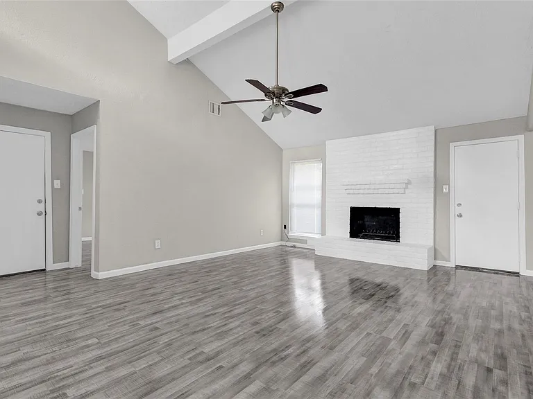 2055 Little Cedar Dr — Photo 13