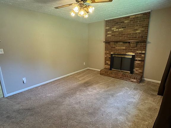 4th image of 2735 Tablerock Rd