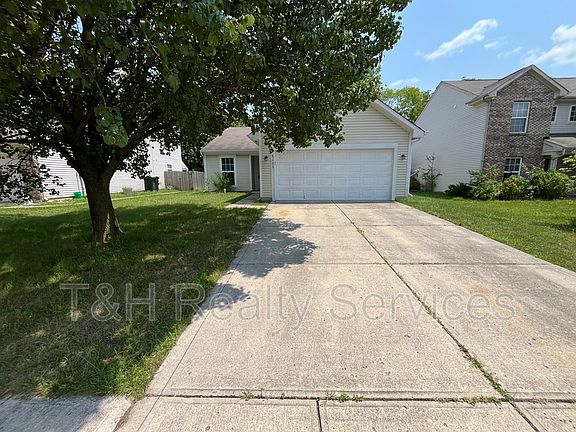 2nd image of 3123 Knobstone Ln