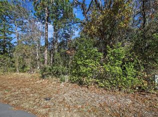 87 Cypress Cir, Homosassa, FL 34446