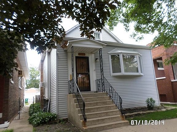 2nd image of 2305 S Cuyler Ave