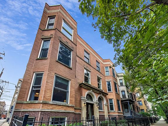 4th image of 815 W Newport Ave APT 2R